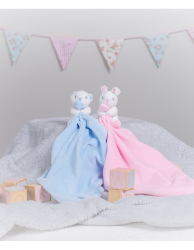 M-MM700-Baby Animal Comforter With Rattle